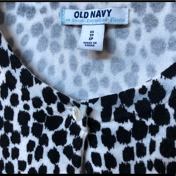 Old Navy Black and white cardigan - Picture 5 of 5